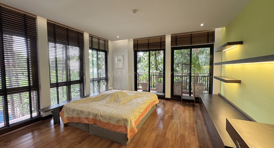 Condo en alquiler de 3 habitaciones en Sathon, Bangkok