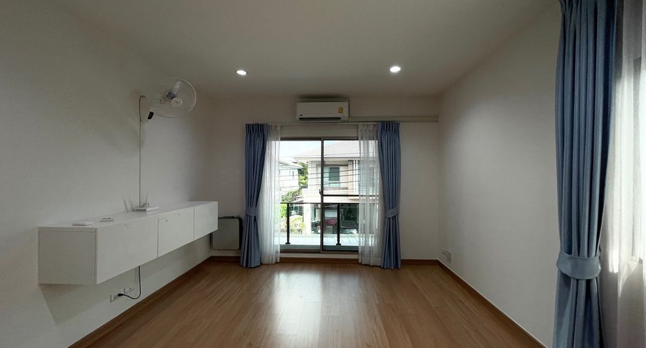 出租 3 卧室 独立屋 在 Suan Luang, 曼谷