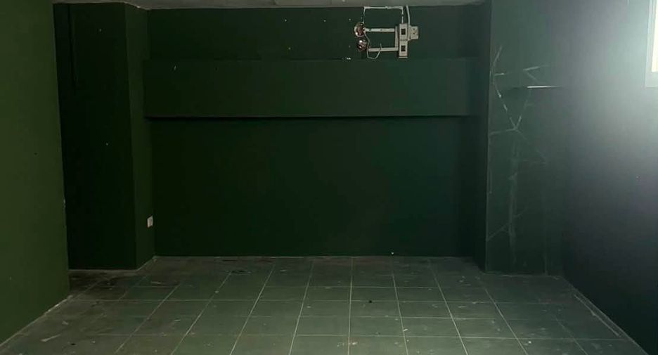 For rent retail Space in Suan Luang, Bangkok