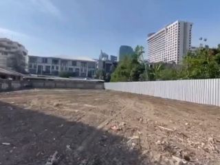 Terreno en venta en Watthana, Bangkok