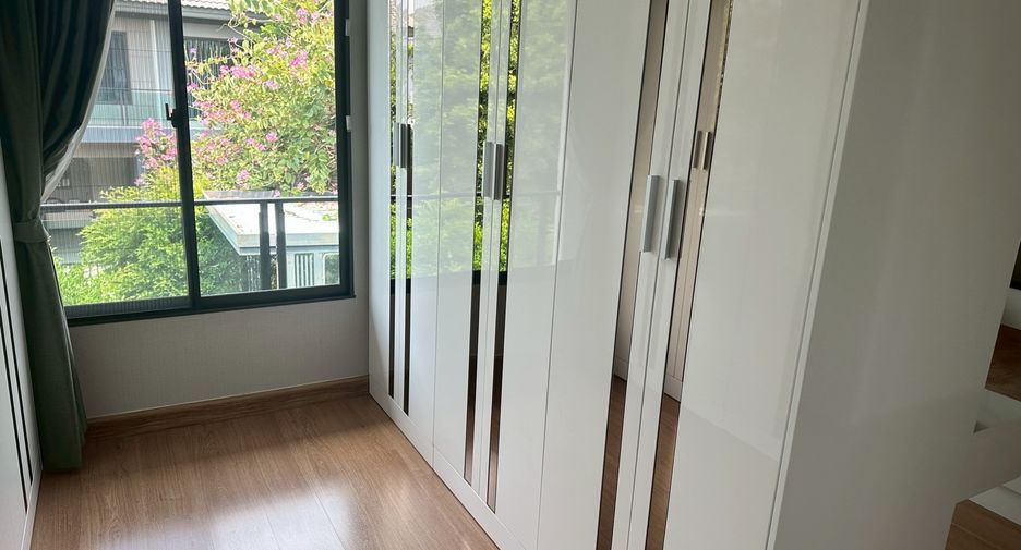 出租 3 卧室 独立屋 在 Suan Luang, 曼谷