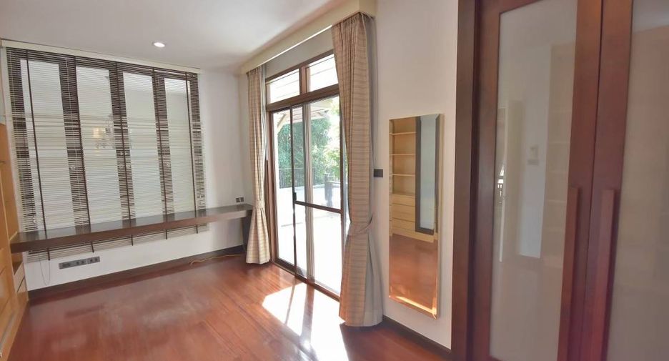 出租 3 卧室 独立屋 在 Suan Luang, 曼谷