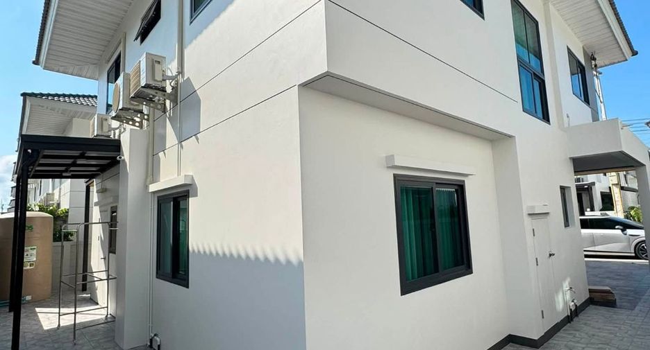 For rent 3 bedrooms house in Bang Lamung, Chonburi