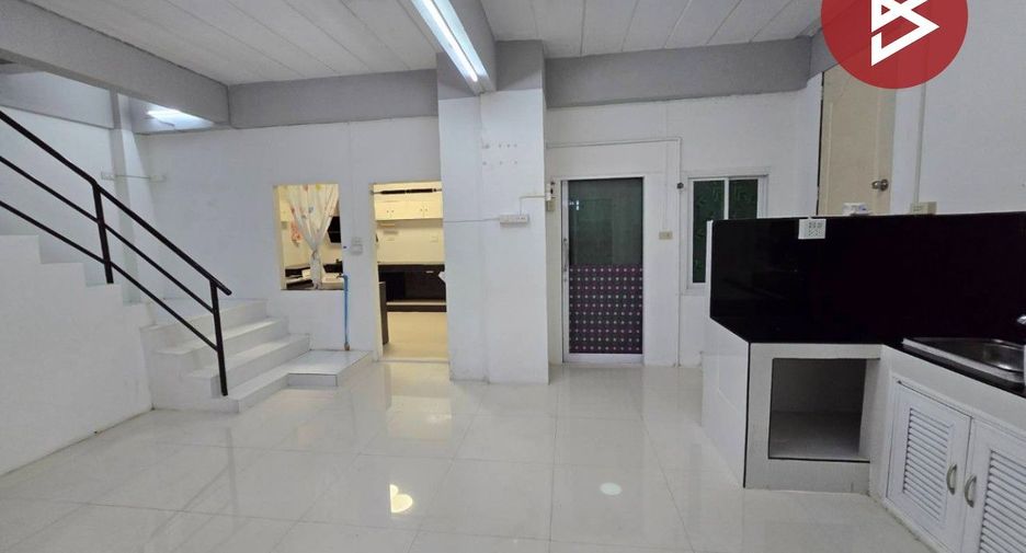 For sale 7 bedrooms retail Space in Mueang Chon Buri, Chonburi