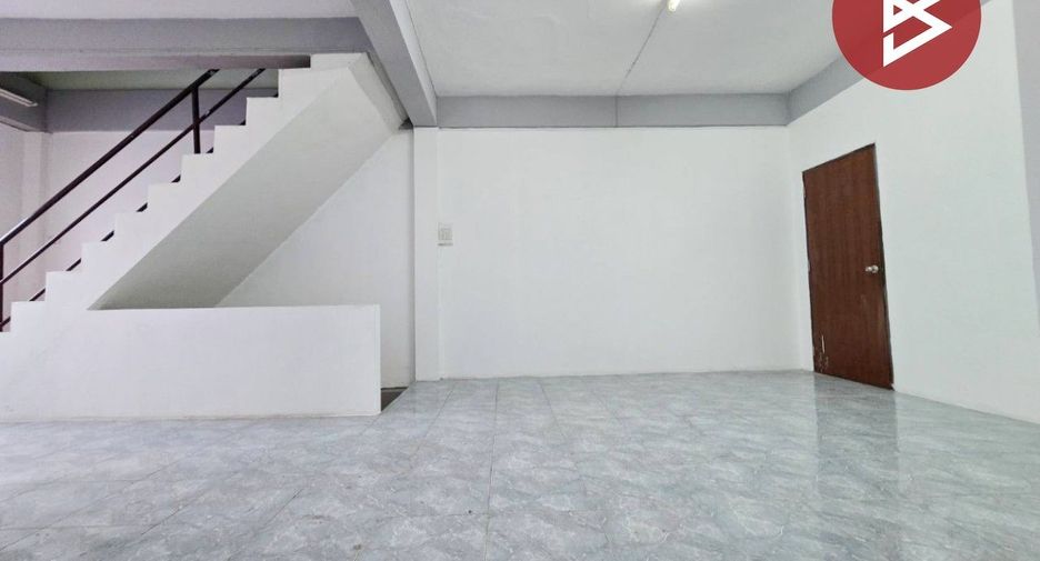 For sale 7 bedrooms retail Space in Mueang Chon Buri, Chonburi