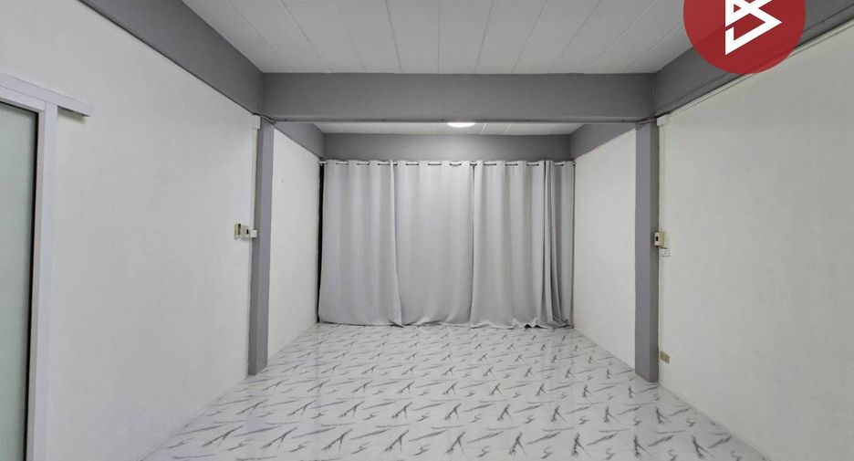 For sale 7 bedrooms retail Space in Mueang Chon Buri, Chonburi