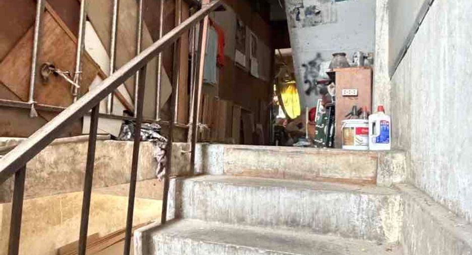 For sale 2 bedrooms retail Space in Khan Na Yao, Bangkok