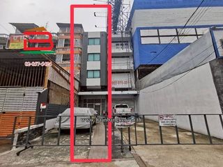 Продажа 4 спальни торговое помещение в Mueang Nonthaburi, Нонтабури