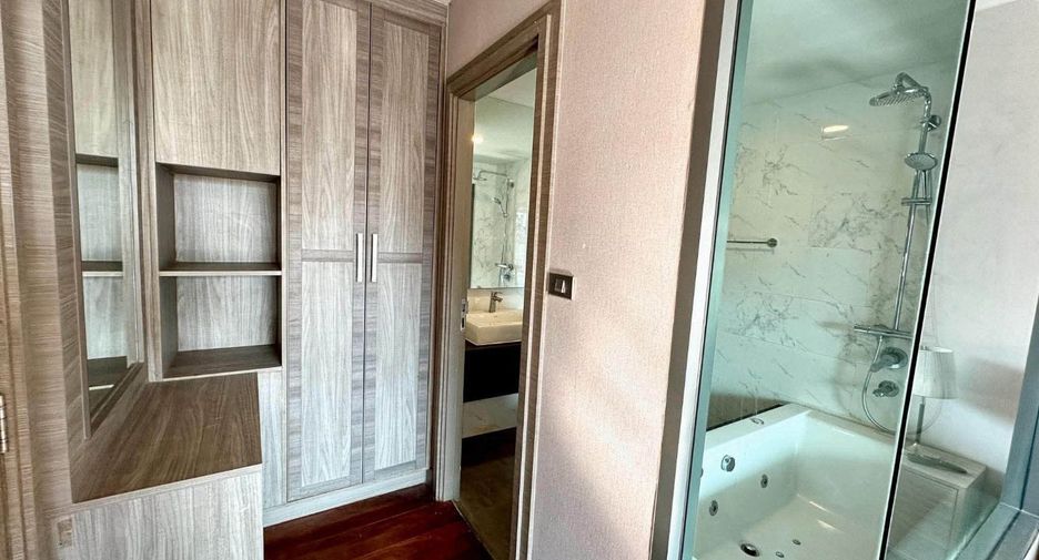 For rent 2 bedrooms condo in Bang Lamung, Chonburi