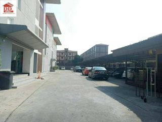Apartment zum Kauf mit Studio in Lat Krabang, Bangkok