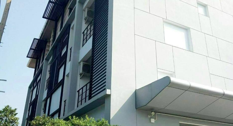 Apartment zum Kauf mit Studio in Lat Krabang, Bangkok