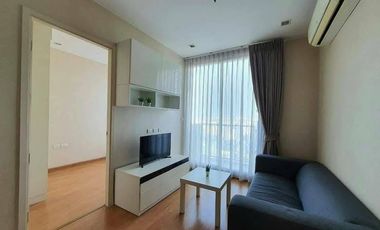 For rent 2 bedrooms condo in Phra Khanong, Bangkok