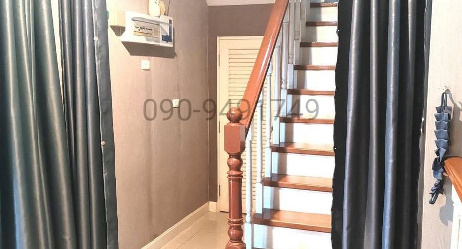 Haus zur Miete mit 3 Zimmer in Min Buri, Bangkok
