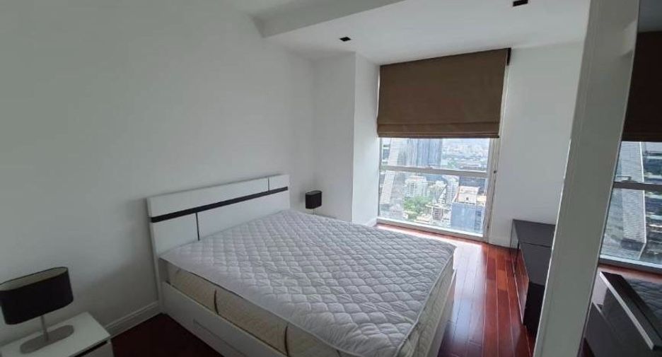 À louer 4 chambres condo à Pathum Wan, Bangkok