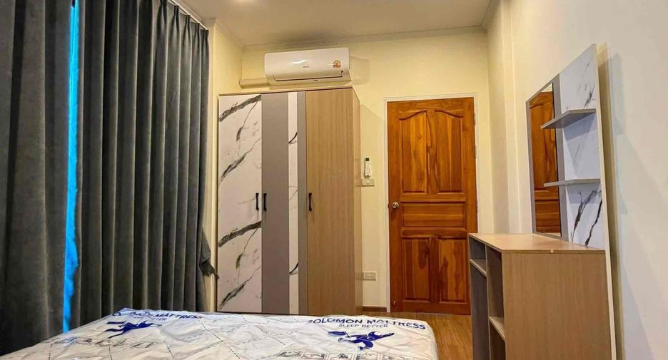 Haus zur Miete mit 3 Zimmer in Bang Lamung, Chonburi