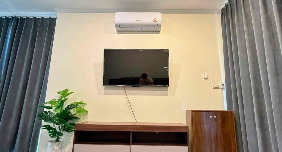 Haus zur Miete mit 3 Zimmer in Bang Lamung, Chonburi