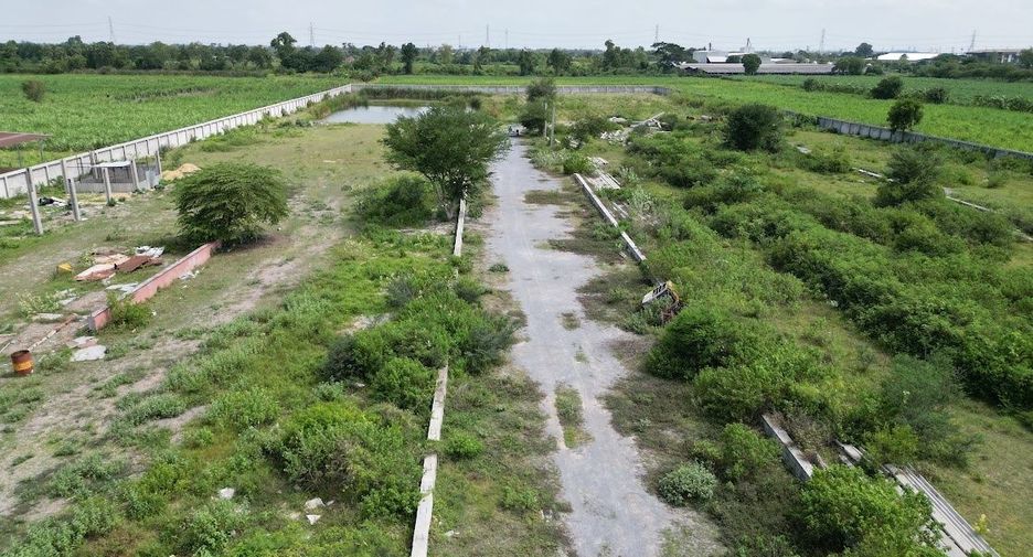 Terreno en venta en Kamphaeng Saen, Nakhon Pathom