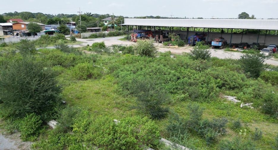 Terreno en venta en Kamphaeng Saen, Nakhon Pathom