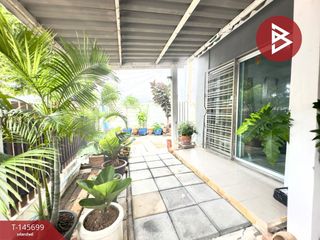À vendre 3 chambres maison de ville à Bang Phli, Samut Prakan