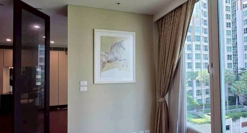 For rent 3 ベッドルーム condo in Pathum Wan, Bangkok