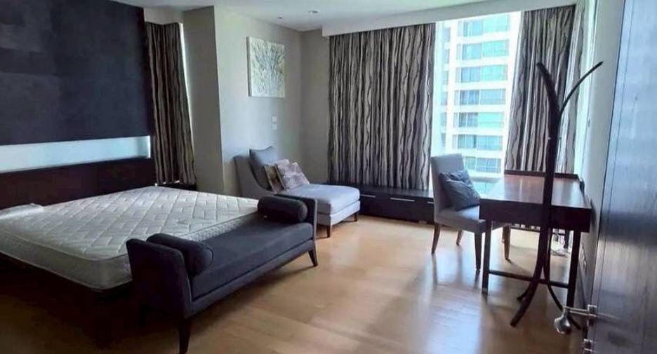 For rent 3 ベッドルーム condo in Pathum Wan, Bangkok