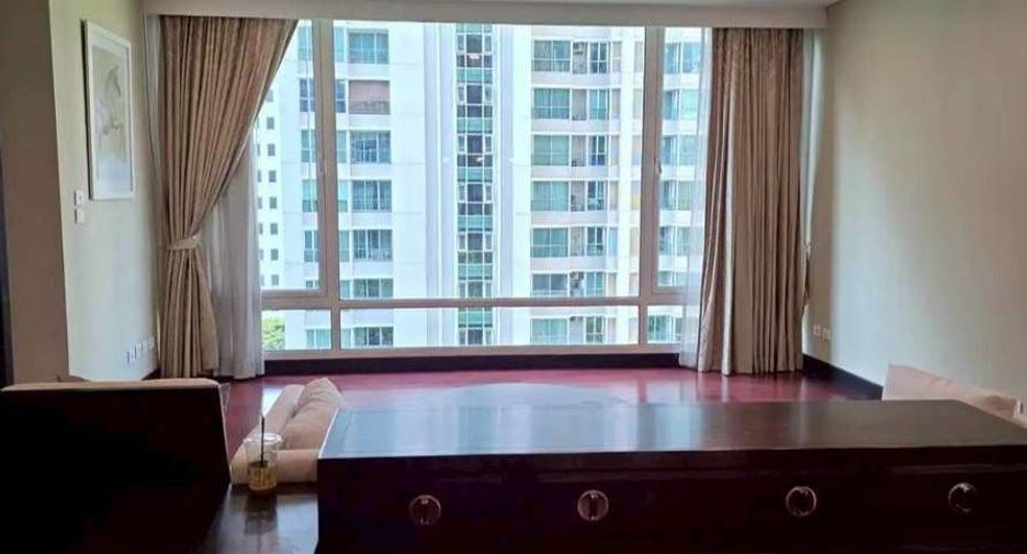 For rent 3 ベッドルーム condo in Pathum Wan, Bangkok