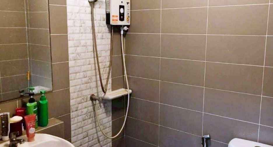 For sale 3 bedrooms townhouse in Sai Mai, Bangkok
