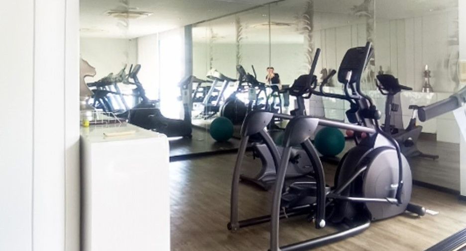 For sale 3 bedrooms townhouse in Sai Mai, Bangkok