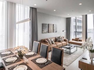 For rent 3 bedrooms condo in Pathum Wan, Bangkok