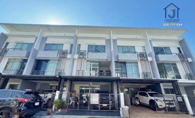 For sale 3 bedrooms house in Bang Khen, Bangkok