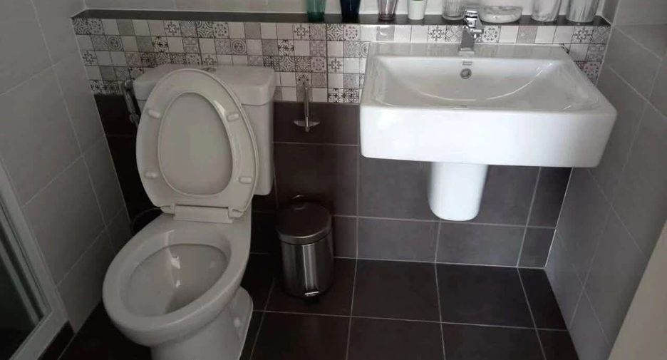 For rent 2 bedrooms condo in Mueang Chiang Mai, Chiang Mai