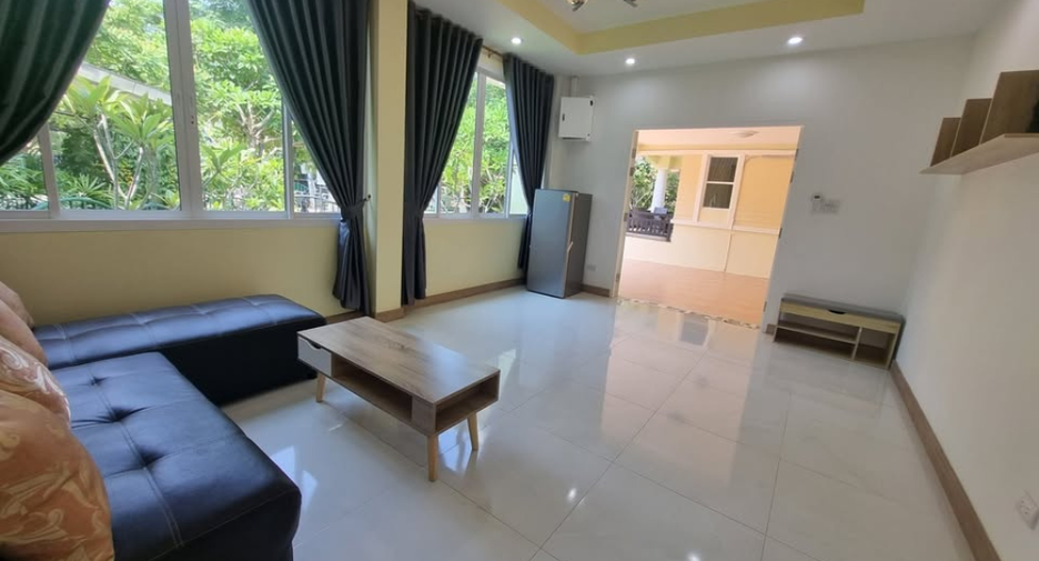 For rent 7 bedrooms house in Hang Dong, Chiang Mai
