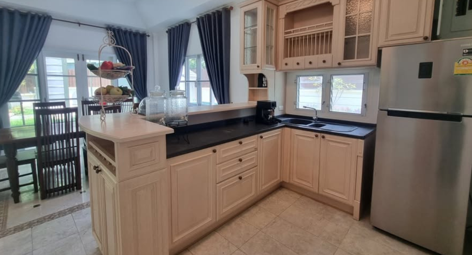 For rent 7 bedrooms house in Hang Dong, Chiang Mai