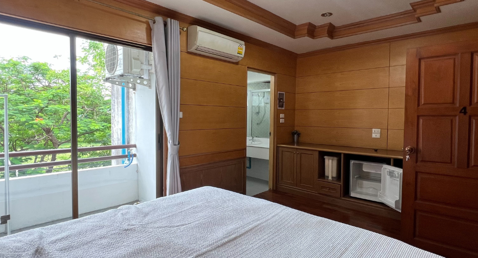 For rent 7 bedrooms house in Hang Dong, Chiang Mai