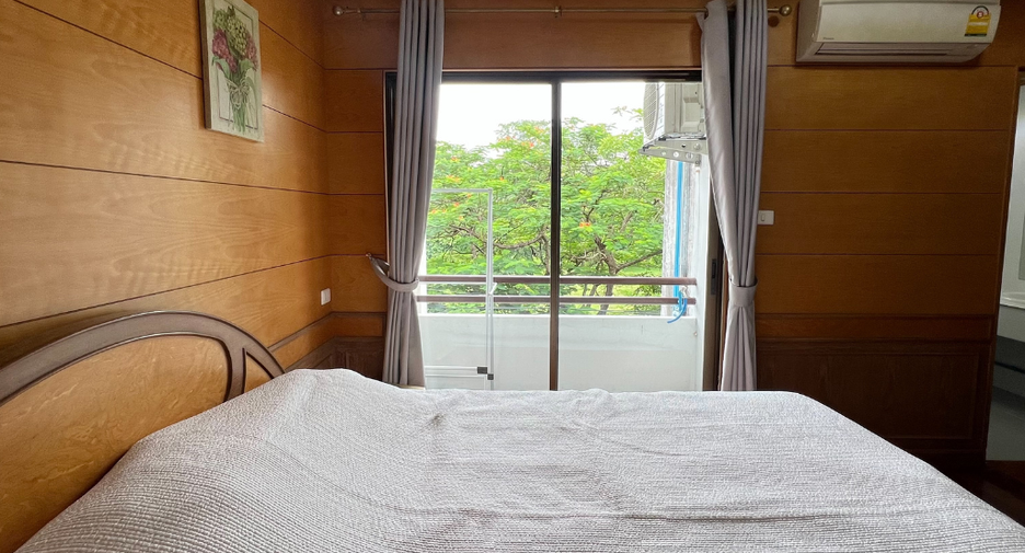 For rent 7 bedrooms house in Hang Dong, Chiang Mai