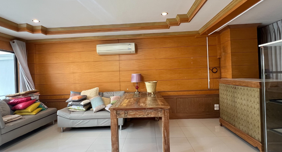 For rent 7 bedrooms house in Hang Dong, Chiang Mai