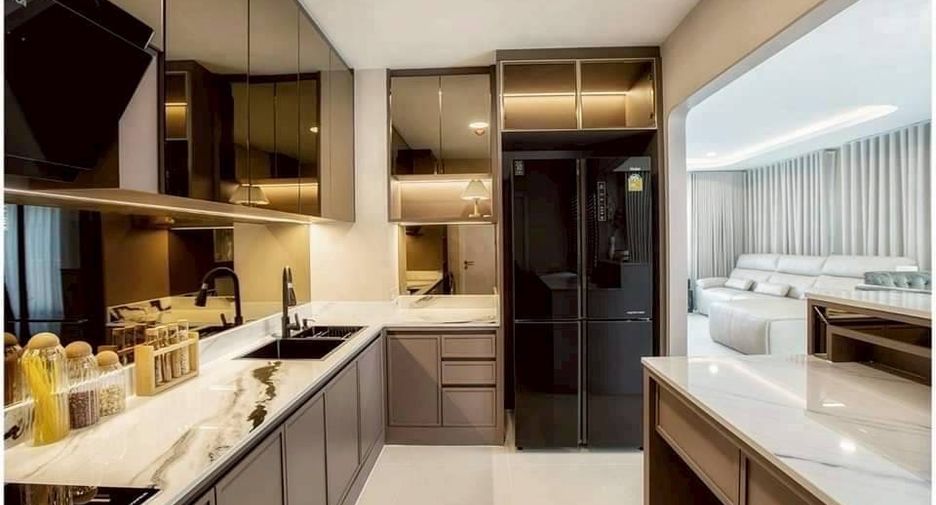 For rent and for sale 4 bedrooms house in Bang Phli, Samut Prakan