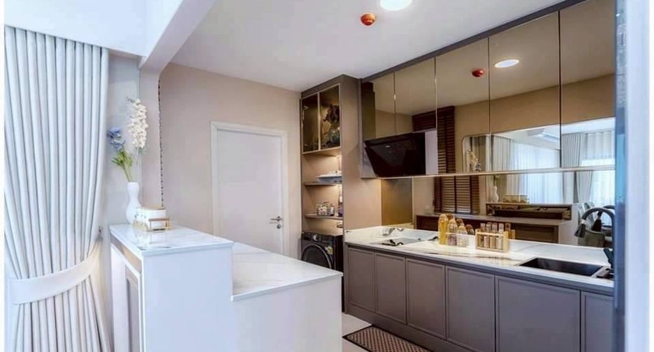 For rent and for sale 4 bedrooms house in Bang Phli, Samut Prakan