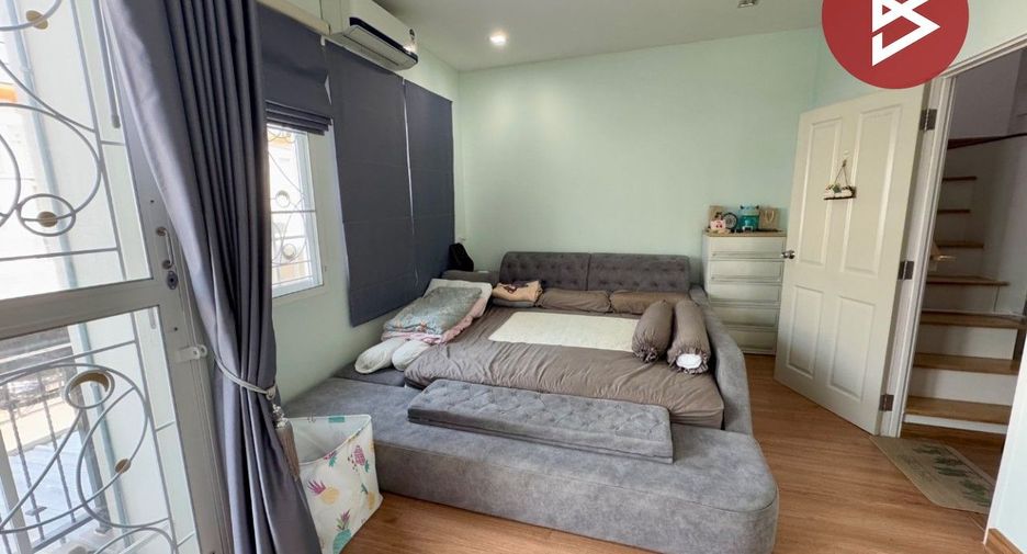 出售 4 卧室 联排别墅 在 Bang Phli, Samut Prakan