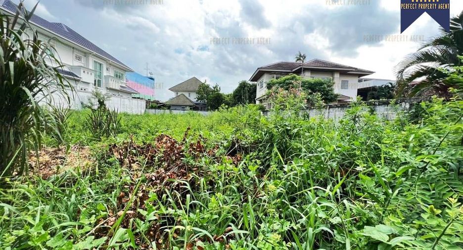 Terreno en venta en Bang Khen, Bangkok