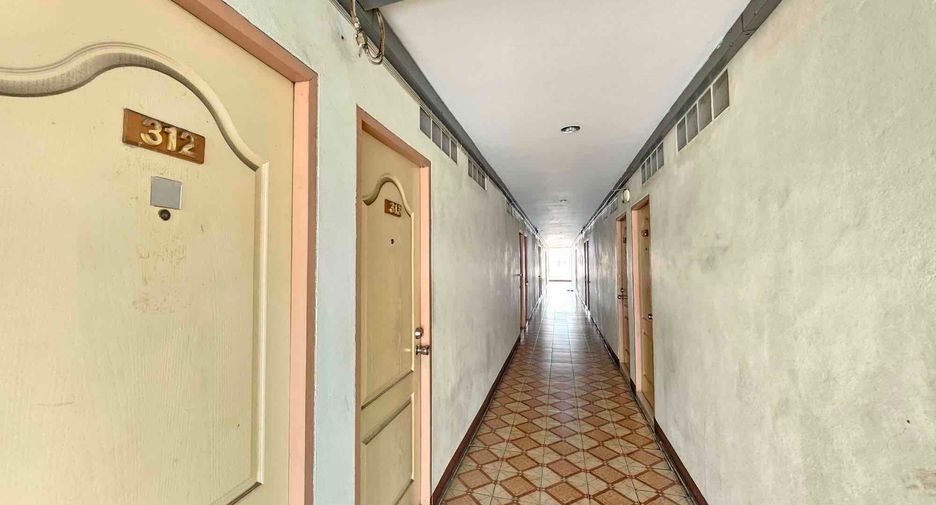 For sale 68 bedrooms apartment in Mueang Chiang Mai, Chiang Mai