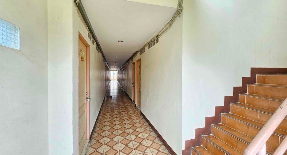 For sale 68 bedrooms apartment in Mueang Chiang Mai, Chiang Mai
