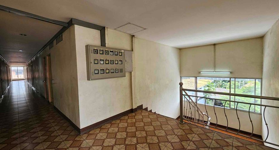 For sale 68 bedrooms apartment in Mueang Chiang Mai, Chiang Mai