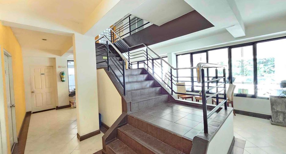For sale 45 bedrooms apartment in Mueang Chiang Mai, Chiang Mai