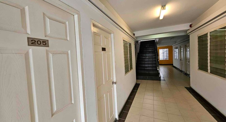 For sale 45 bedrooms apartment in Mueang Chiang Mai, Chiang Mai