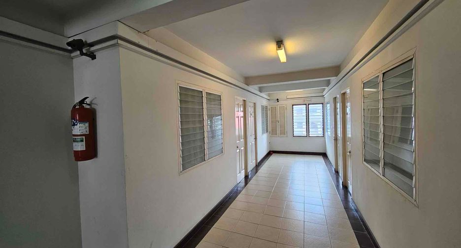 For sale 45 bedrooms apartment in Mueang Chiang Mai, Chiang Mai