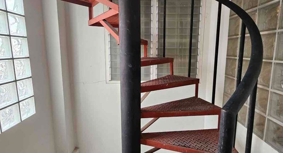 For sale 45 bedrooms apartment in Mueang Chiang Mai, Chiang Mai