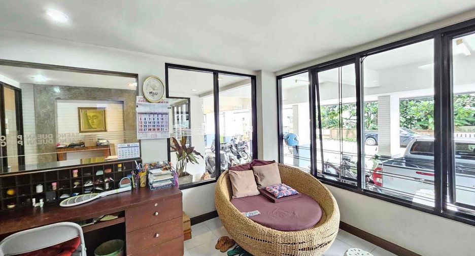 For sale 45 bedrooms apartment in Mueang Chiang Mai, Chiang Mai