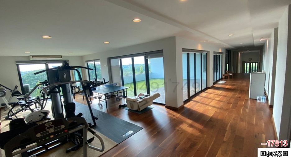 For rent 4 ベッドルーム warehouse in Khlong Sam Wa, Bangkok