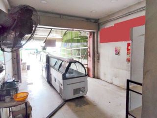 For sale 3 ベッドルーム retail Space in Bang Sao Thong, Samut Prakan